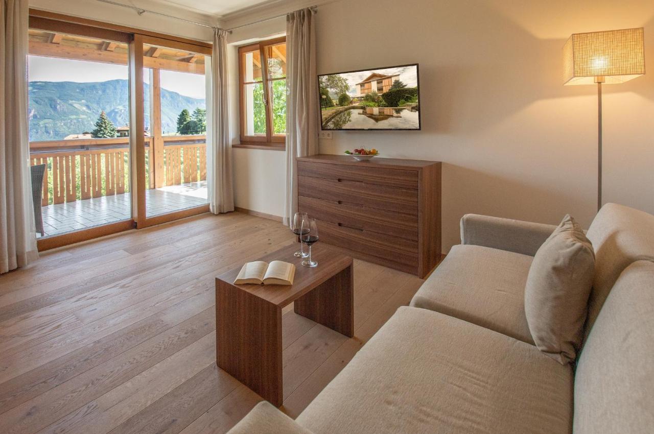 Hotel Girlanerhof Appiano Sulla Strada Del Vino Kültér fotó