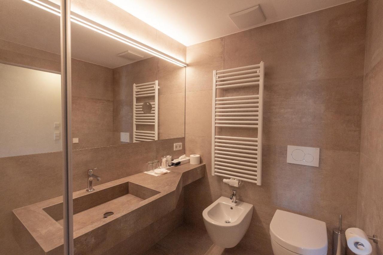 Hotel Girlanerhof Appiano Sulla Strada Del Vino Kültér fotó
