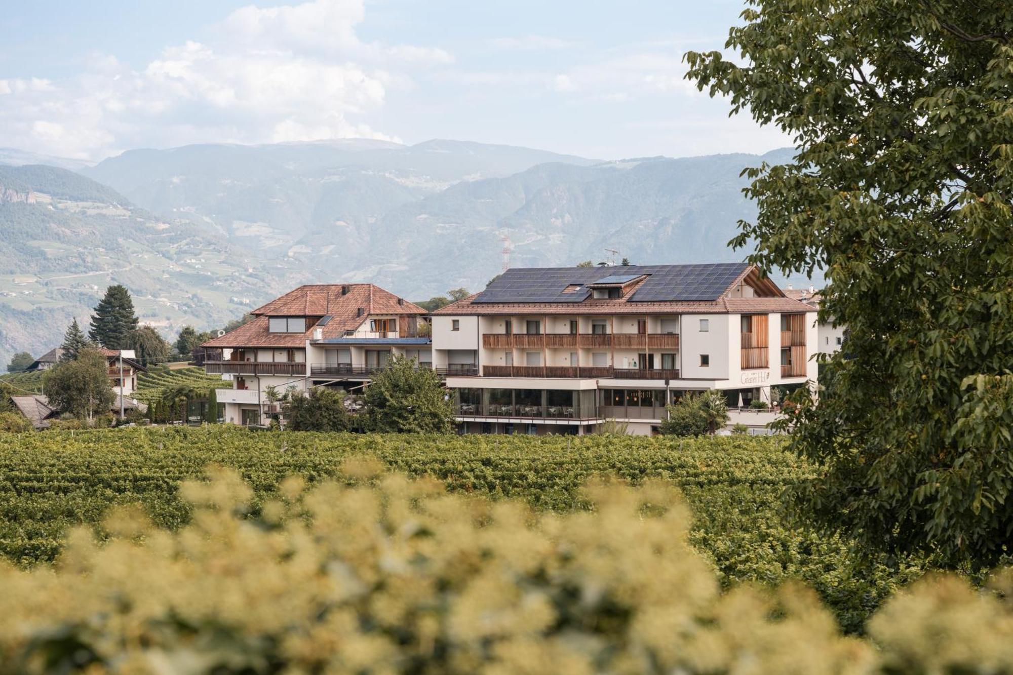 Hotel Girlanerhof Appiano Sulla Strada Del Vino Kültér fotó