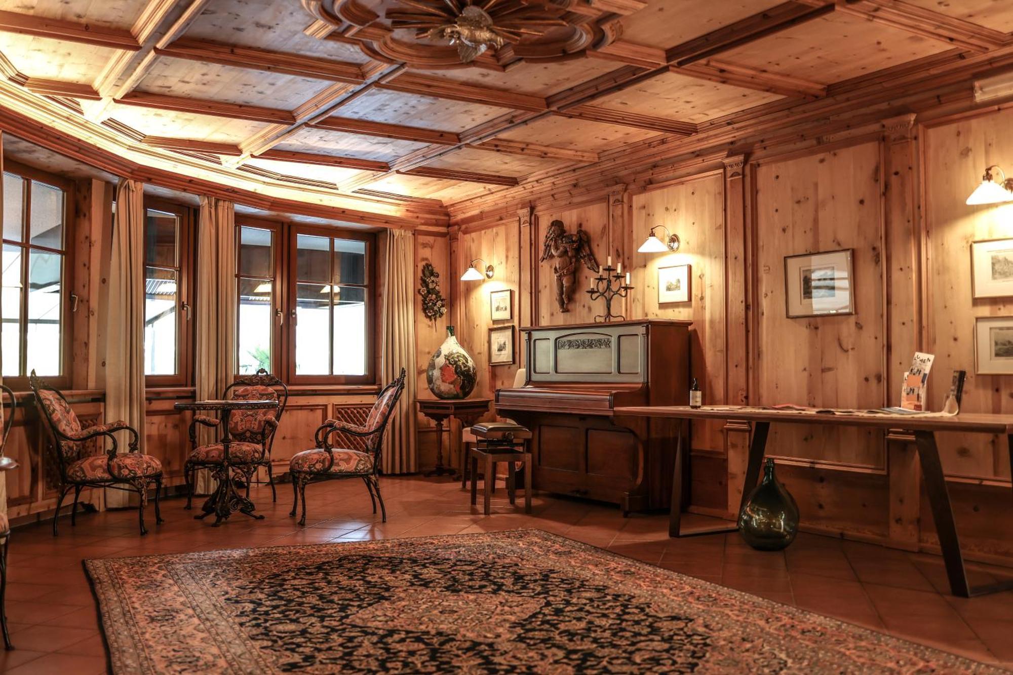 Hotel Girlanerhof Appiano Sulla Strada Del Vino Kültér fotó