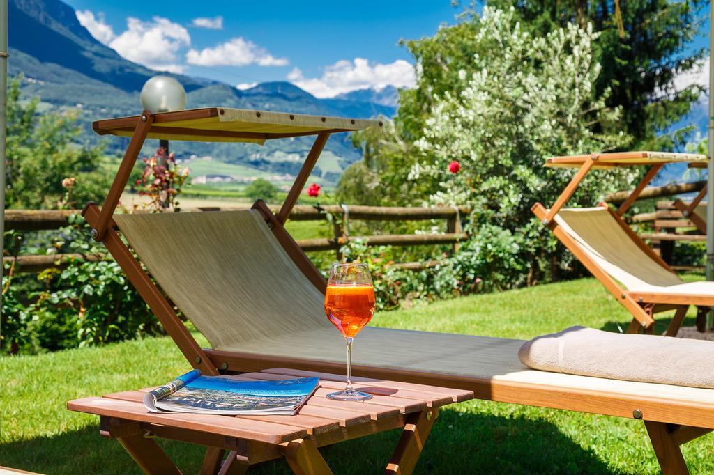 Hotel Girlanerhof Appiano Sulla Strada Del Vino Kültér fotó